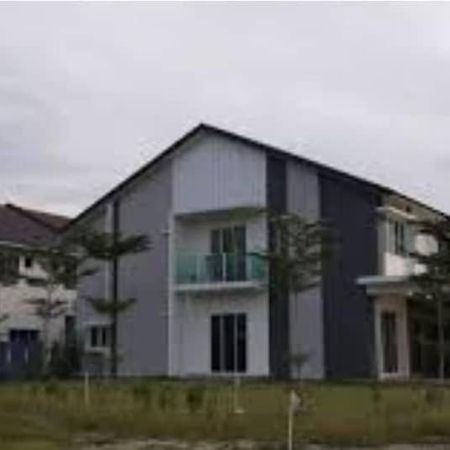 Karak Indah Homestay Dış mekan fotoğraf